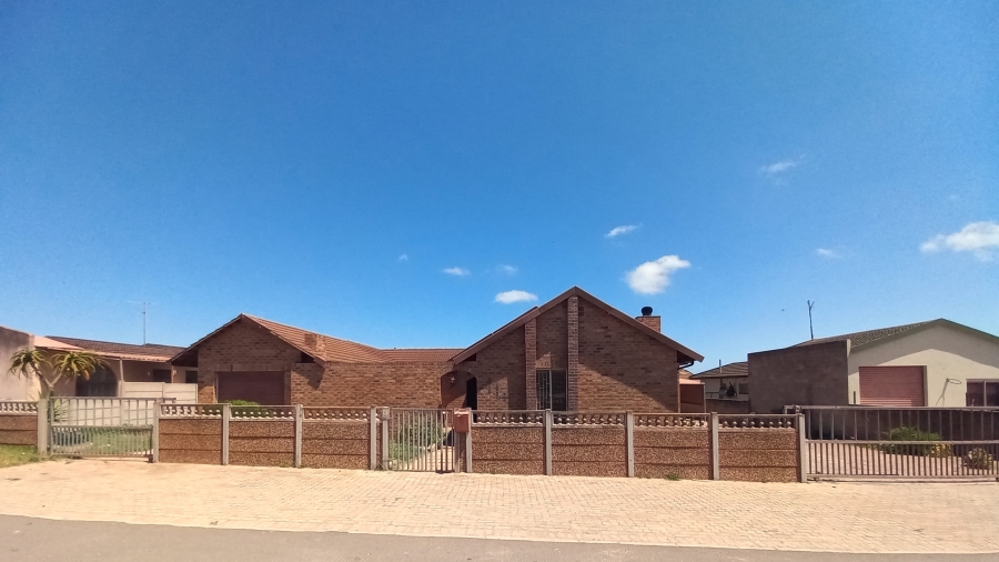4 Bedroom Property for Sale in Vredenburg Western Cape